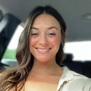 Meet your Posher, Mandy